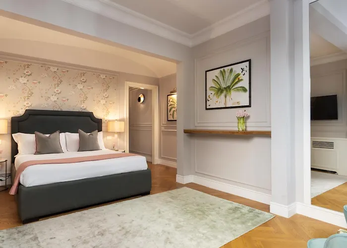 Pazzi Penthouse Luxury In By Palazzo Vitali